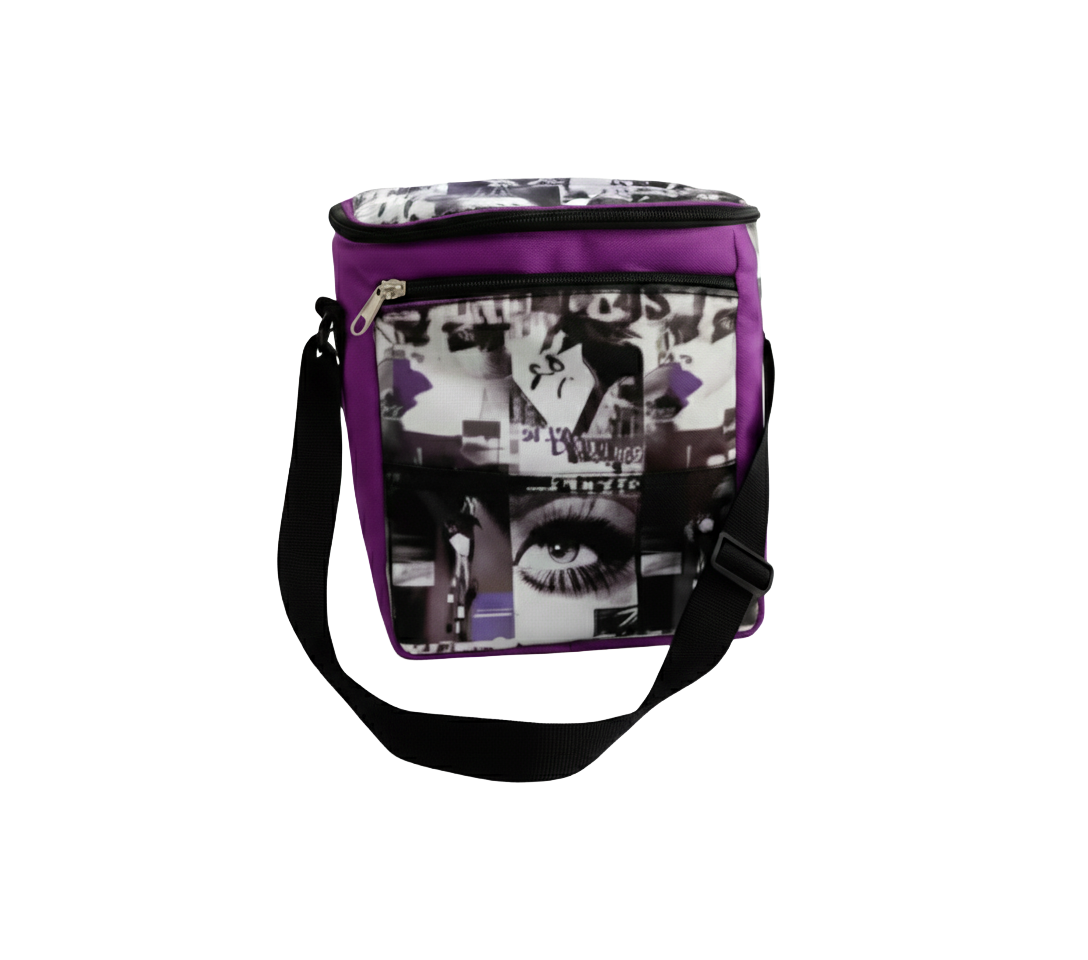 Bolsa Térmica personalizada Ref. 3606 - Bolsa térmica com alça transversal, 1 abertura frontal e 1 abertura superior.