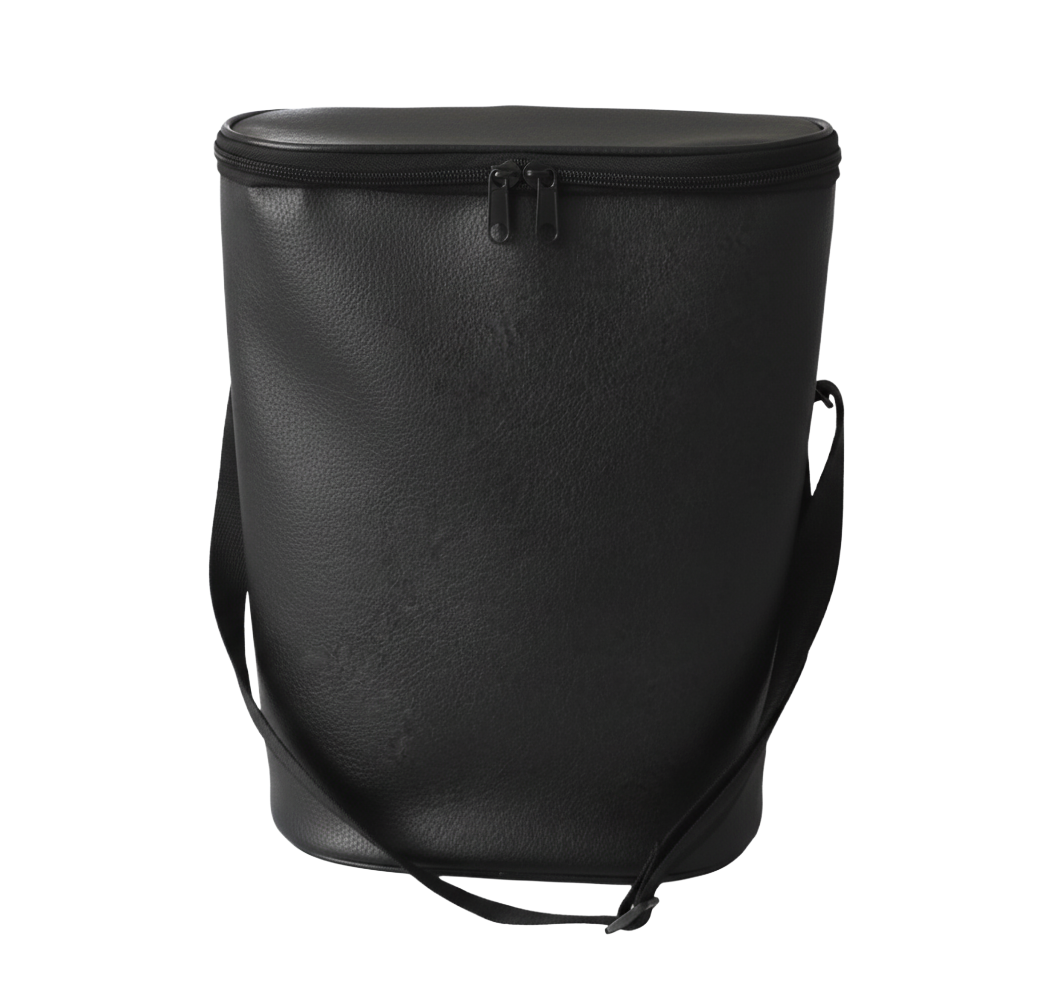 Mateira personalizada Ref. 9302 - Mateira com alça transversal, abertura superior e divisórias internas.